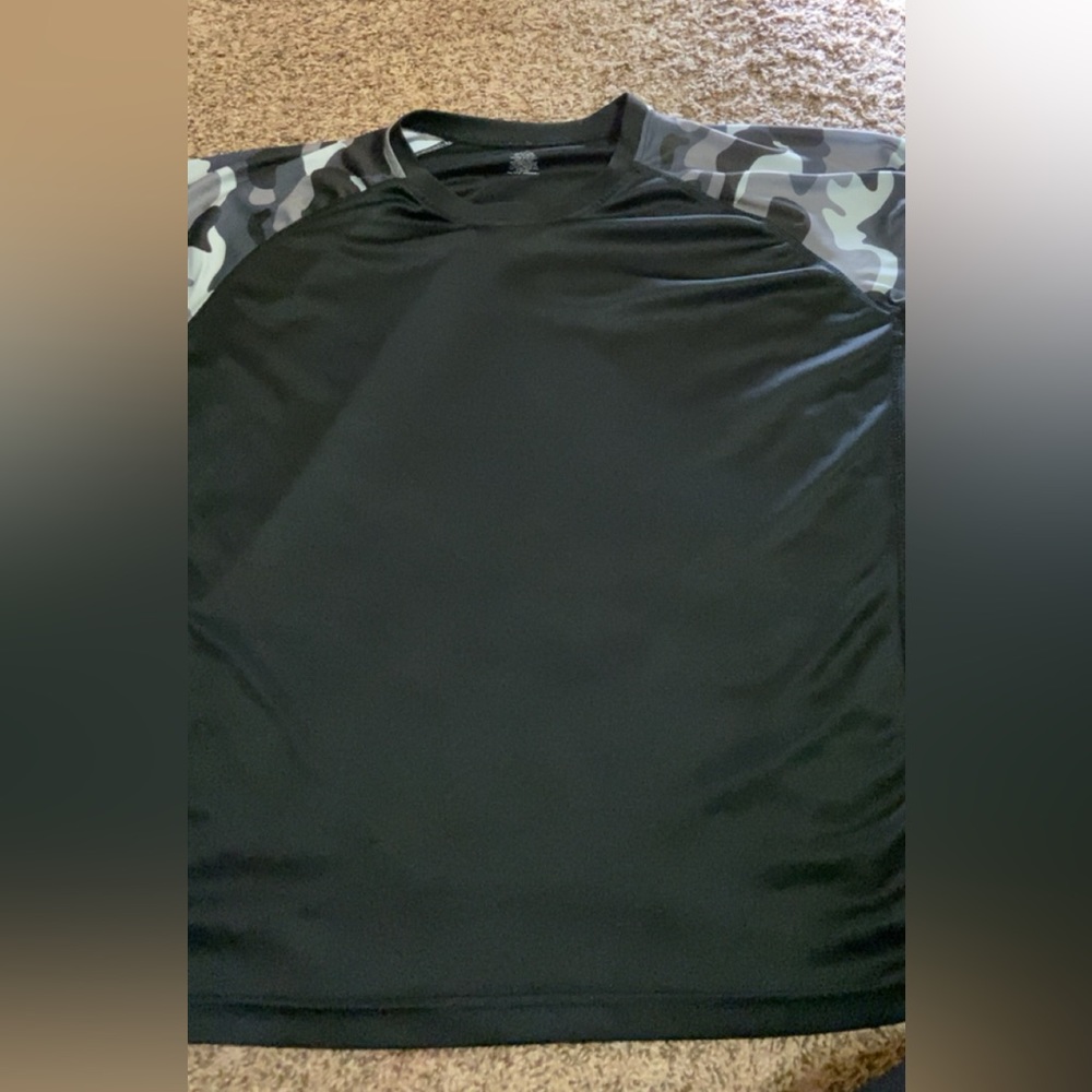 Zone pro black camo shirt